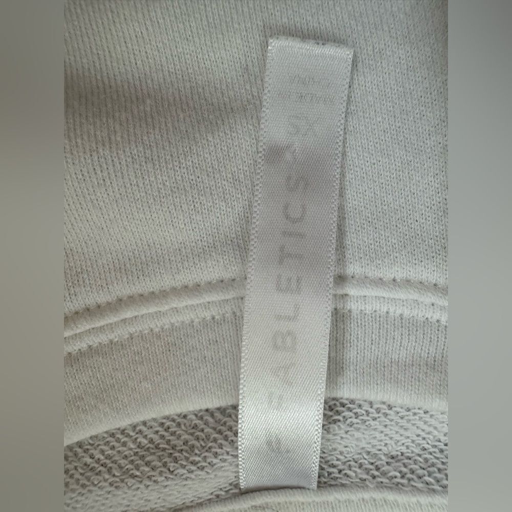 Fabletics Goals Sweatshirt - Picture 5 of 7